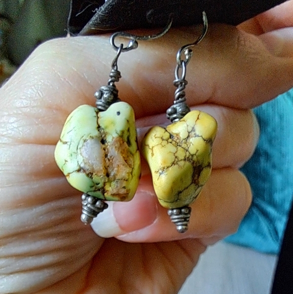 Rare Lime Green Chunky Spiderweb Turquoise Native American Navajo Silver Earring - Picture 4 of 10